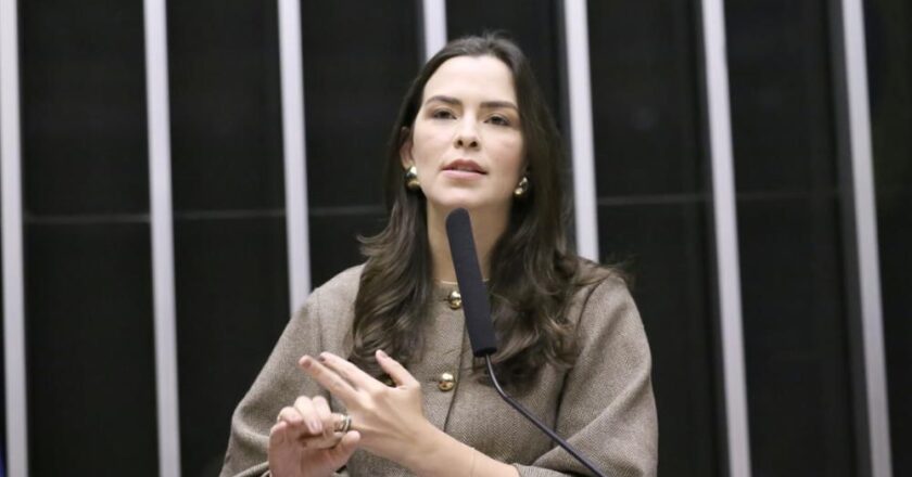 Câmara aprova projeto que estabelece diretrizes no SUS para reduzir mortalidade materna