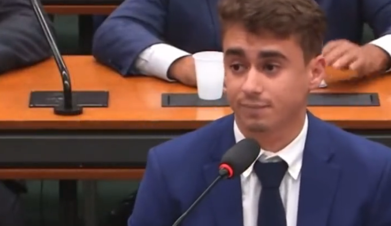 Nikolas Ferreira desmente fake news sobre “PL da misoginia” após denúncia de Sâmia Bomfim