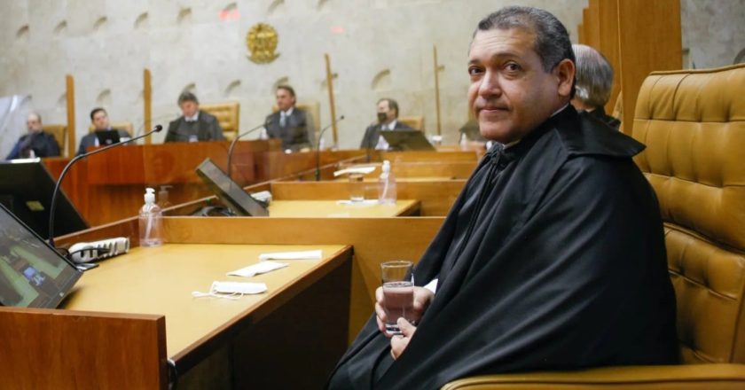 Herdeiro de Nunes Marques, de 25 anos, recebeu pagamento milionário de consultoria ligada ao Master e JBS