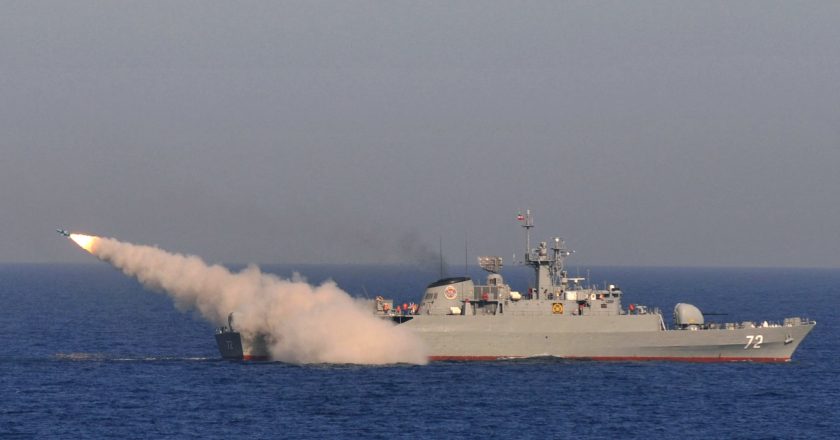 Irã rejeita reabertura do estreito de Ormuz após captura de dois barcos