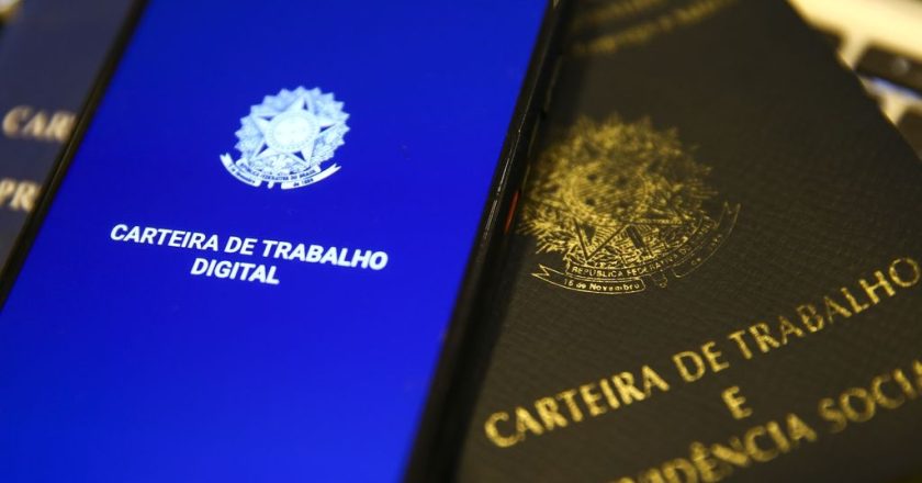 Mercado de trabalho formal projeta 2,8 milhões de novas oportunidades em 2025, totalizando 59,9 milhões de postos.