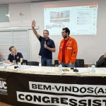 Lindbergh afirma que a família Bolsonaro lidera iniciativa de recolonização na América Latina