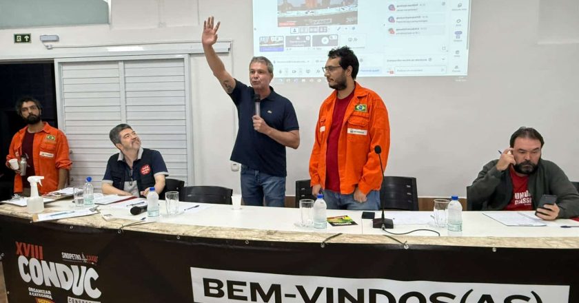 Lindbergh afirma que a família Bolsonaro lidera iniciativa de recolonização na América Latina