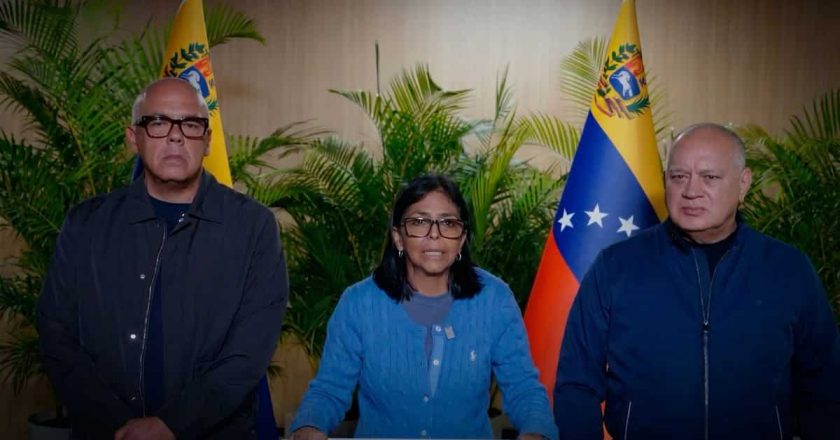 Venezuela determina emergência nacional e mobiliza Estado-Maior para gerenciar apoio internacional após tremores de terra de 7,2 e 7,5 graus