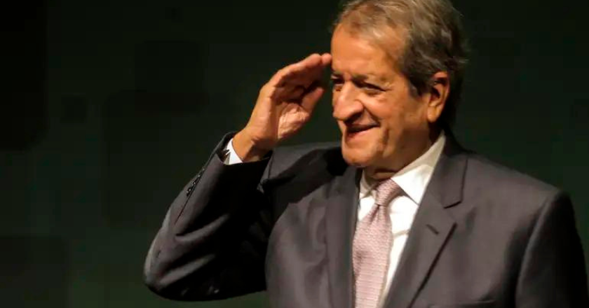 Valdemar Costa Neto revela que tinha conhecimento da imagem de Flávio Bolsonaro ao lado de “Sicário