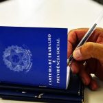 Desemprego recua e alcança patamar histórico inédito sob a gestão Lula, aponta IBGE