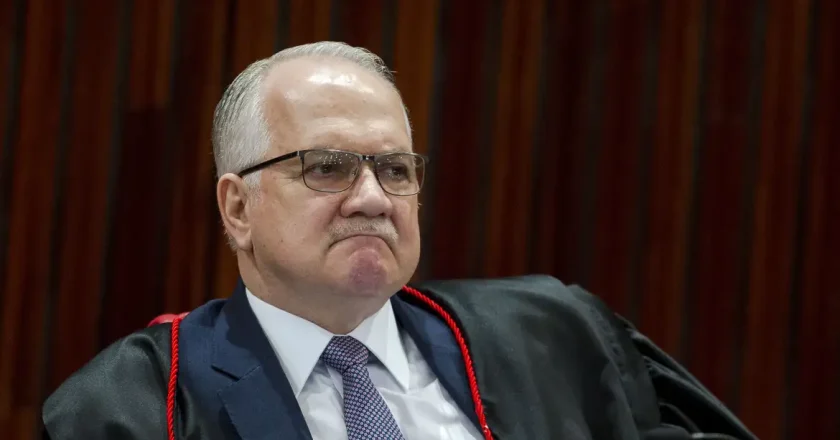 Fachin denuncia risco à vida de 100 magistrados em virtude do crime organizado no Brasil