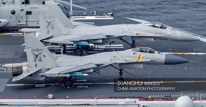 Caça embarcado da China alia alcance extenso à notável capacidade de armamento antinavio
