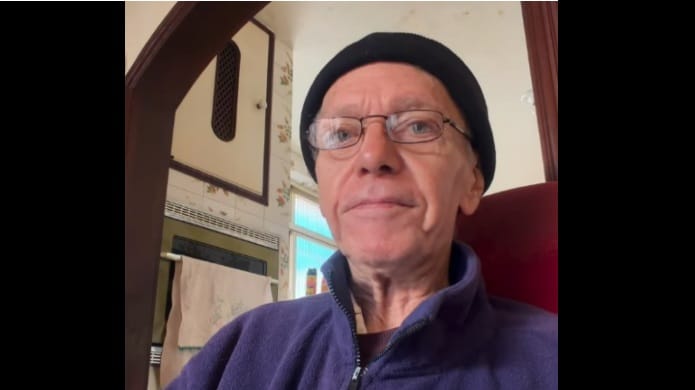 Maestro sob suspeita de assédio infantil alega influência de professores com ideologia nazista