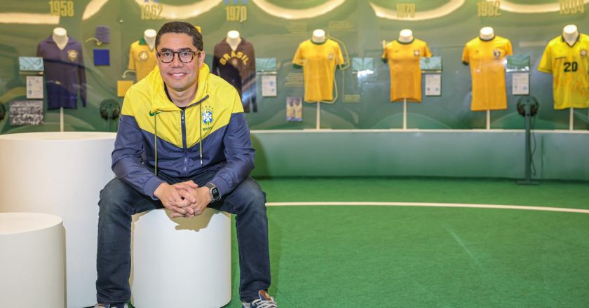 FÉRIAS EM SÃO PAULO:  EXPOSIÇÃO MANTOS CAMPEÕES, QUE REÚNE CAMISAS ORIGINAIS DO FUTEBOL MUNDIAL, SE ENCERRA NESTE FINAL DE SEMANA