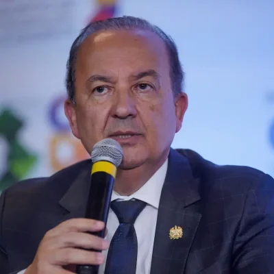 Jorginho Mello desferiu ofensas a líder indígena: “Vá se danar!