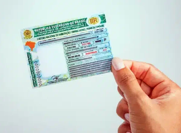 Multa de trânsito mais frequente em São Paulo não está relacionada ao seu estilo de direção