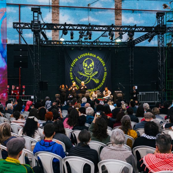 Revista Fórum e Mídias Progressistas se Unem em Discussão Sobre os Desafios do Jornalismo Autônomo no FLIPEI