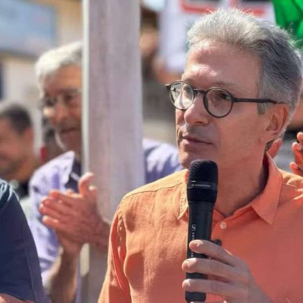 Motoboy revela que Zema ofereceu R$ 200 a apoiadores enquanto criticava a CLT