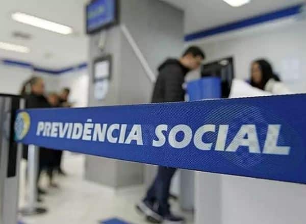 Risco de Câncer e Direitos à Aposentadoria Especial