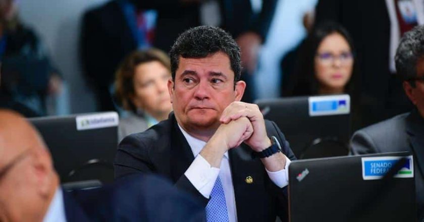 Moro se destaca na corrida pelo governo do Paraná, enquanto Senado registra empate técnico, revela levantamento