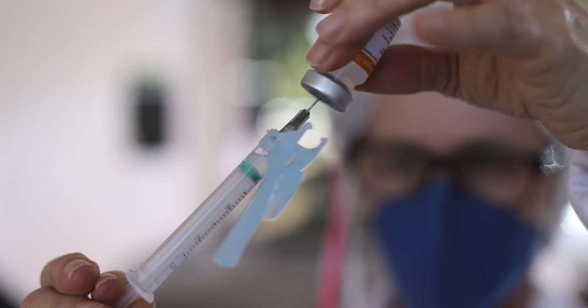 Fiocruz avança com vacina de RNA nacional contra a Covid; ensaios clínicos iniciam em 2027