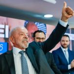 Aprovação de Lula impulsiona confiança do consumidor e aumenta intenção de compras, revela Atlas/Bloomberg