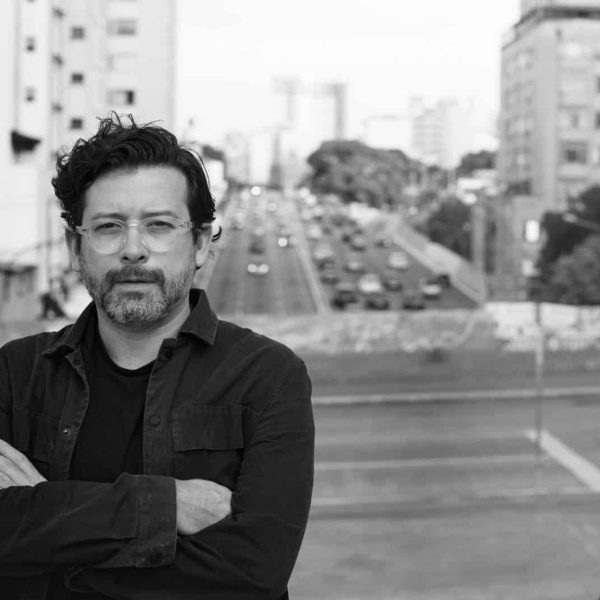 Documentário desvenda a história de autor perseguido por 144 ações judiciais de líderes evangélicos